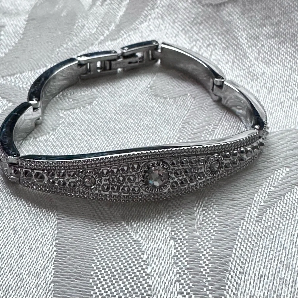 Vintage-Inspired Silver Crystal Bracelet Pave stones Panel Links 7-7.5 4343